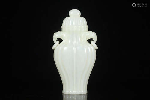 HETIAN JADE DOUBLE ELEPHANT-EAR VASE