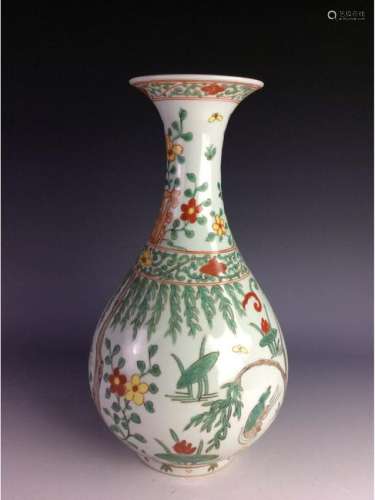Chinese polychrome glaze vase with lily pond