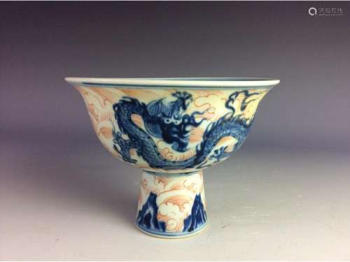Chinese B/W under glaze red stem cup with dragon and
