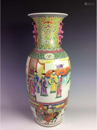 Large vintage Chinese porcelain vase, polychrome /