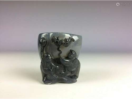 Fine Chinese agate/stone carved water dropper