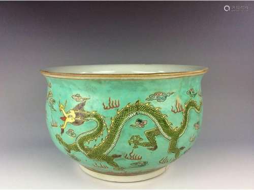 Vintage Chinese porcelain verte glaed jar, decorated
