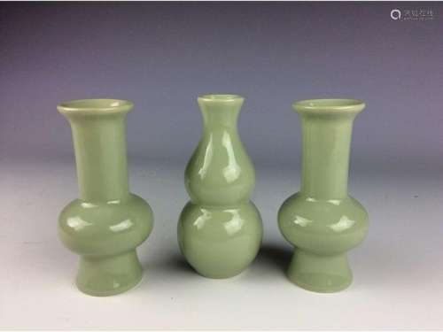 3 piecies of Chinese porcelain vases, celadon glazed