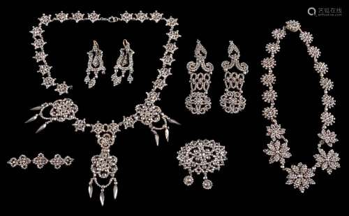 A collection of early 19th century faceted cut-steel jewellery: comprising a necklace composed of