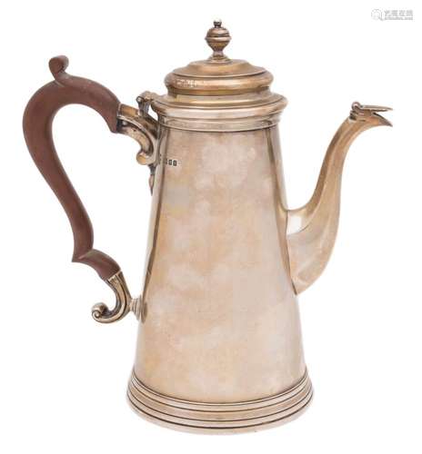 A George V silver coffee pot, maker J Parkes & Co, London,