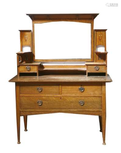 An oak dressing table,