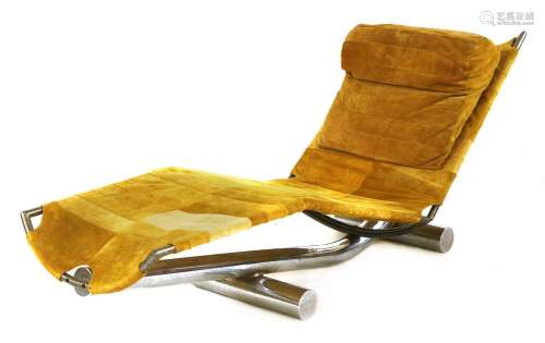 A ‘Chariot’ chaise longue,