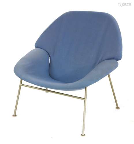 A Pierre Paulin '555' chair,