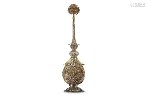 A PARCEL-GILT SILVER FILIGREE ROSEWATER SPRINKLER (GULABPASH)