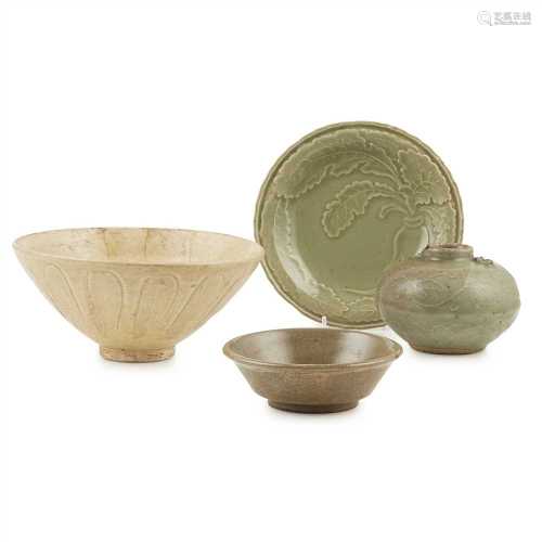 COLLECTION OF CELADON GLAZED ITEMS YUAN DYNASTY AND LATER comprising a small squatted jar, the upper