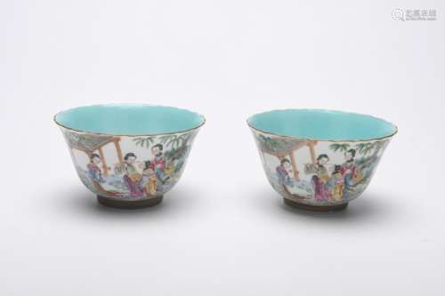 Chinese Pair Of Period Of Republic Of China Famille