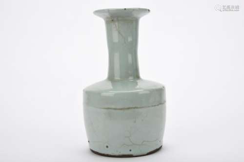 Chinese Ming Dynasty Longquan Kiln Bottle Bottle