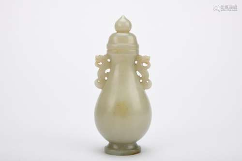 Chinese Qing Dynasty Hetian Jade Bottle Ornament