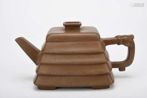 Chinese Qing Dynasty Zisha Tea Pot