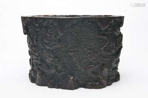 Chinese Qing Dynasty Agalwood Brush Pot