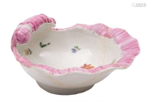 A First Period Worcester shell sweetmeat dish: with shaped and curled pink rim,