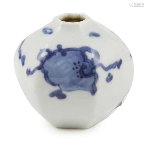 BLUE AND WHITE HEXAGONAL JAR QING DYNASTY OR LATER pained freely with
Daoist motifs on the bulbous
