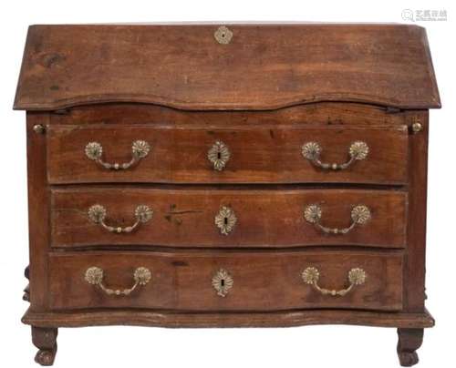 An 18th Century Lombardy walnut serpentine block fronted bureau:,