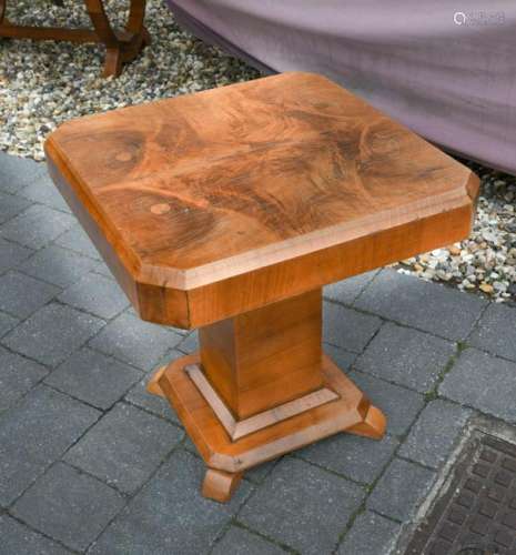 An Art Deco period walnut occasional table,