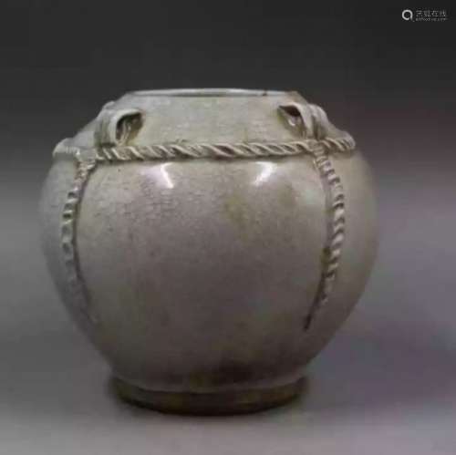 Antique Chinese Hutianyao Jar