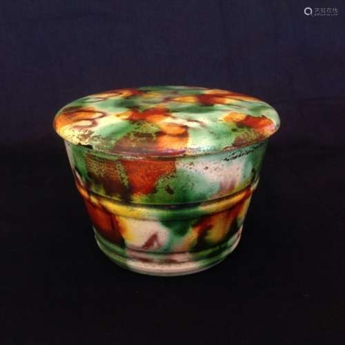 Antique Chinese Tri-Colored Glazed Pottery Cover Cup