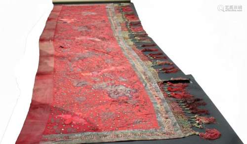 Antique Chinese Cloth Banner