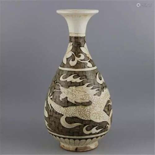 Song Cizhouyao White and Black Glazed Dragon Vase