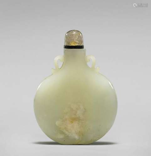 ANTIQUE WHITE JADE SNUFF BOTTLE