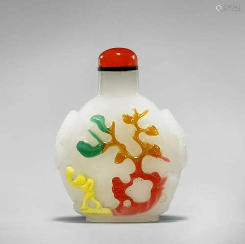 ANTIQUE SIX-COLOR OVERLAY GLASS SNUFF BOTTLE