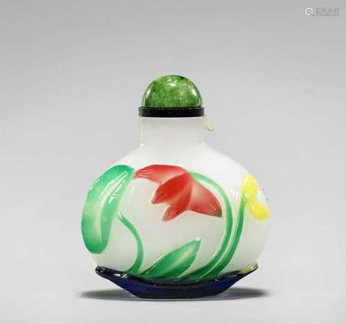 ANTIQUE FOUR-COLOR OVERLAY GLASS SNUFF BOTTLE