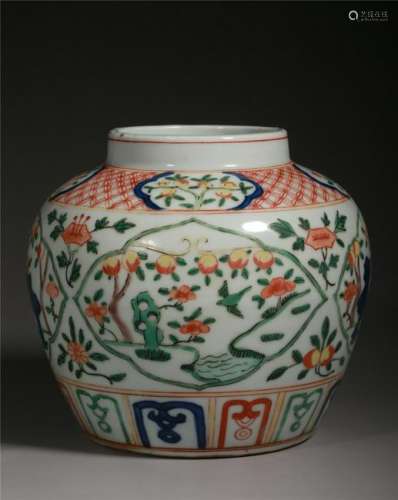 A CHINESE WUCAI 'FLORAL' JAR
