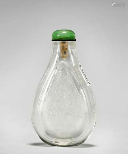 ANTIQUE INCISED GLASS SNUFF BOTTLE