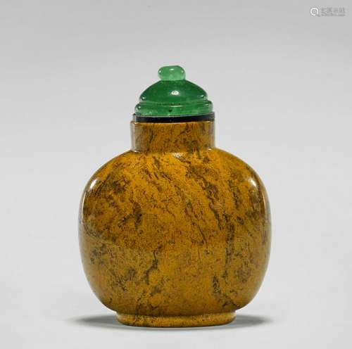 ANTIQUE OCHRE JASPER SNUFF BOTTLE