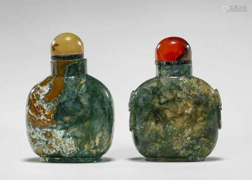 TWO ANTIQUE GREEN MOSS AGATE SNUFF BOTTLES
