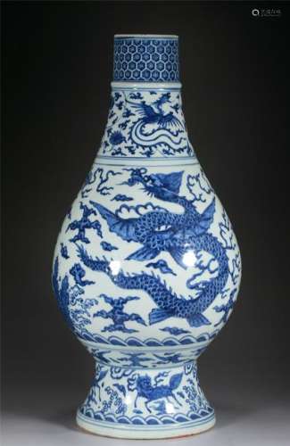 A BLUE AND WHITE 'DRAGON AND PHOENIX' VASE