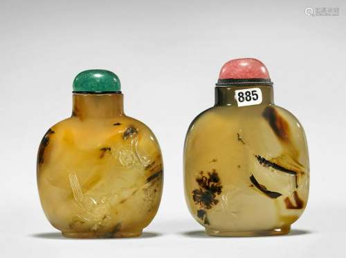 TWO FINE ANTIQUE CARVED AGATE SNUFF BOTTLES: Bird &