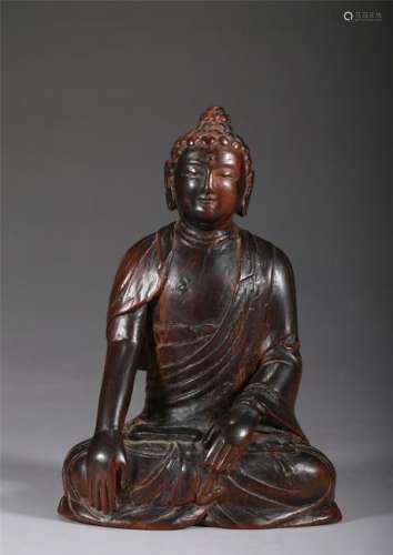 A LACQUERED WOOD FIGURE OF BUDDHA