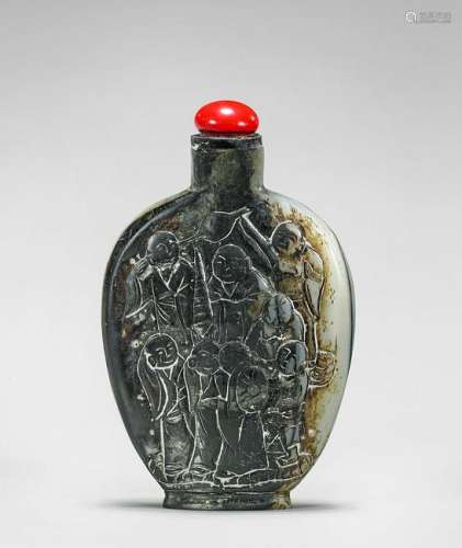 OLD CARVED PEBBLE-SKIN AGATE SNUFF BOTTLE