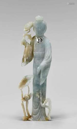 CHINESE CARVED JADEITE BEAUTY