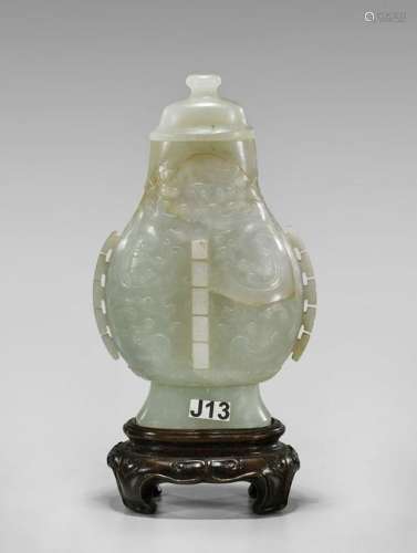 ARCHAISTIC CARVED JADE VASE