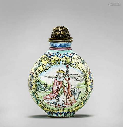 ANTIQUE QIANLONG-STYLE ENAMEL ON COPPER SNUFF BOTTLE