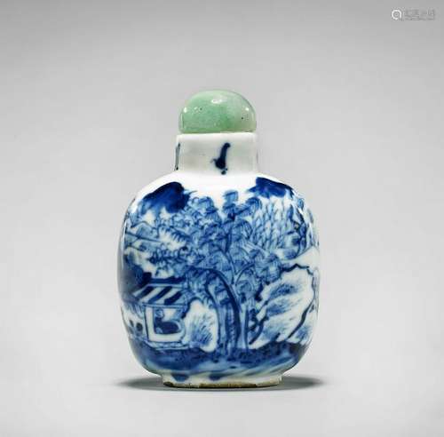 ANTIQUE YONGZHENG-STYLE BLUE & WHITE PORCELAIN SNUFF