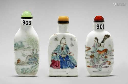 THREE ANTIQUE ENAMELED PORCELAIN SNUFF BOTTLES