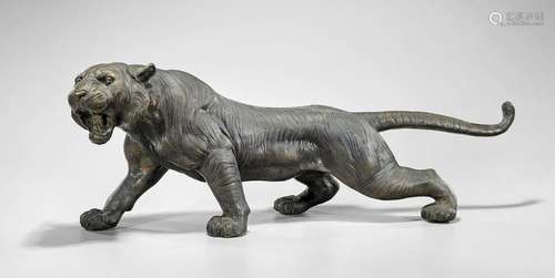 LARGE MEIJI PERIOD BRONZE TIGER