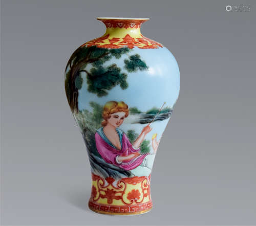 清乾隆珐琅彩仕女梅瓶 瓷器