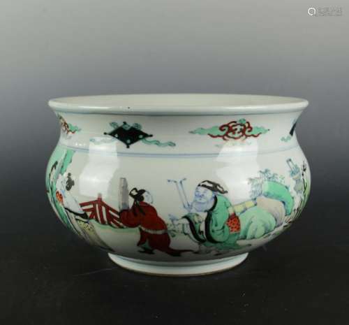 CHINESE WUCAI PORCELAIN CENSER, MARKED