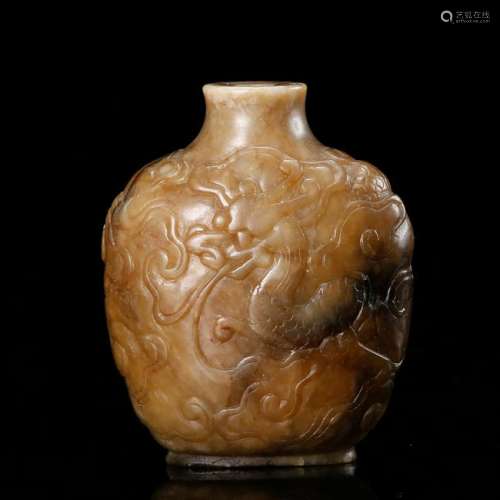 CHINESE JADE CARVED DRAGON SNUFF BOTTLE