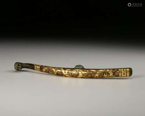 CHINESE BRONZE BELT HOOK INLAID GILT AND SILVER