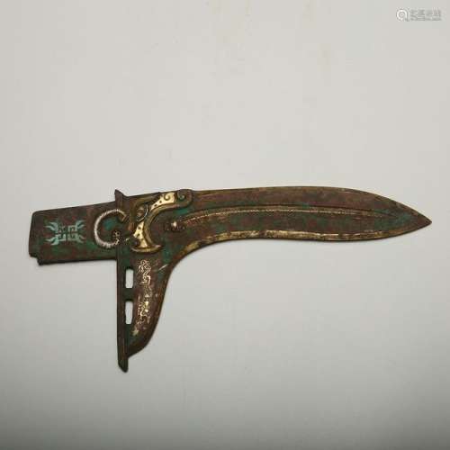CHINESE BRONZE SPEAR HEAD INLAID GILT AND SILVER