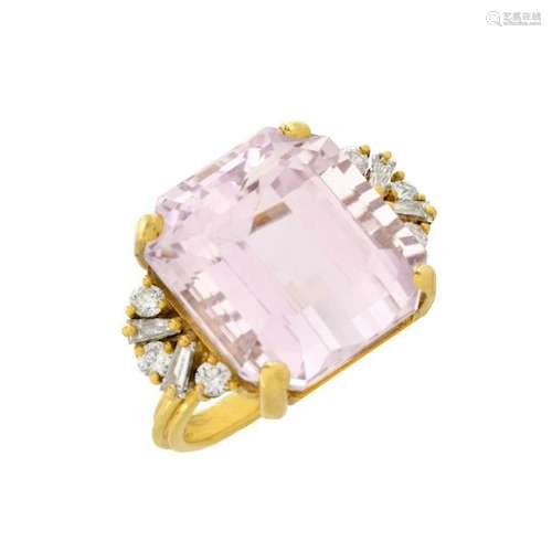 Kunzite, Diamond and18K Ring